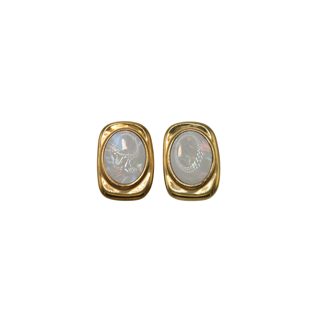 Penelope Studs
