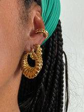 Load image into Gallery viewer, Naty Hoops
