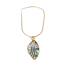Load image into Gallery viewer, Striped Abalone Shell Necklace

