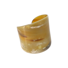 Load image into Gallery viewer, Large Tan &amp; White Horn Cuff
