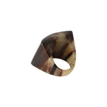 Load image into Gallery viewer, Dark Brown Square Horn Ring
