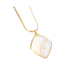 Load image into Gallery viewer, Diamond Abalone Shell Necklace
