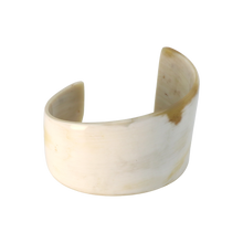 Load image into Gallery viewer, Cream Curved Horn Cuff
