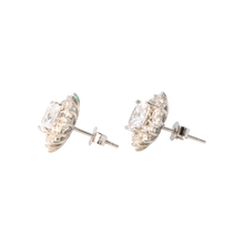 Load image into Gallery viewer, Yasmine Studs

