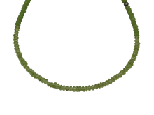 Load image into Gallery viewer, Peridot &amp; Green Freshwater Pearl necklace
