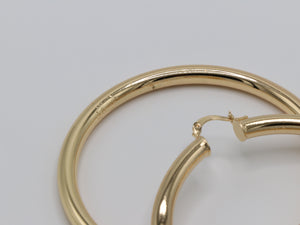 (D) Monique Hoops - Gold