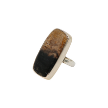 Load image into Gallery viewer, Plumroot Ring
