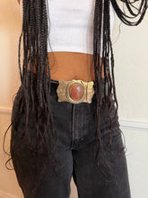 Load image into Gallery viewer, Horseshoe Agate Gold Tone Belt Buckle
