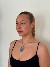 Load image into Gallery viewer, Oval Abalone Shell Necklace
