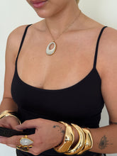 Load image into Gallery viewer, Drop Mother Of Pearl Necklace

