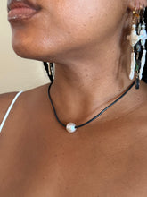 Load image into Gallery viewer, Black Leather &amp; Faux Pearl Necklace
